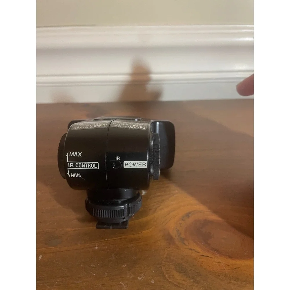 Sony HVL-IRH Video IR Light for Camcorder NightShot Infrared Black Accessory